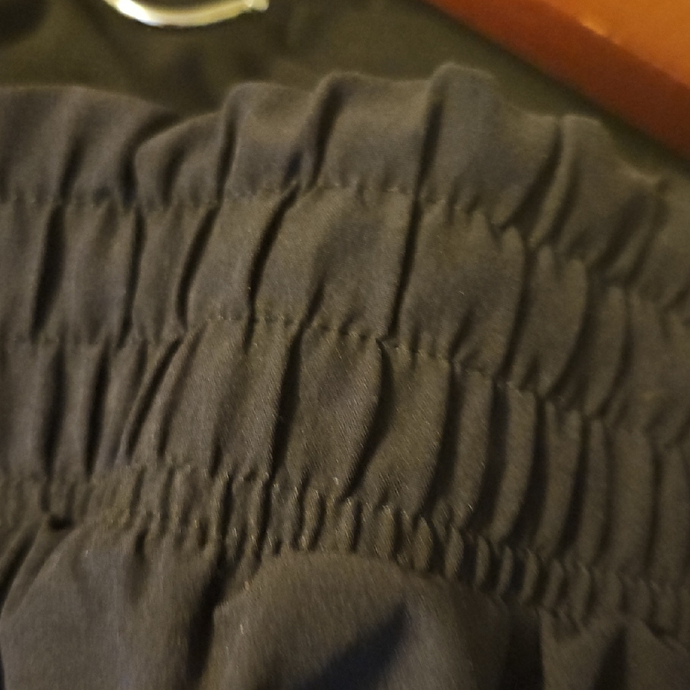 Under Armour Women's Athletic Black Shorts - Picture 7 of 8